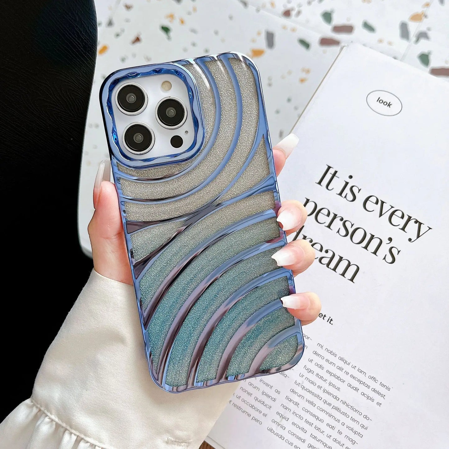Gradient Wave Ripple Pattern Case - iPhone Series