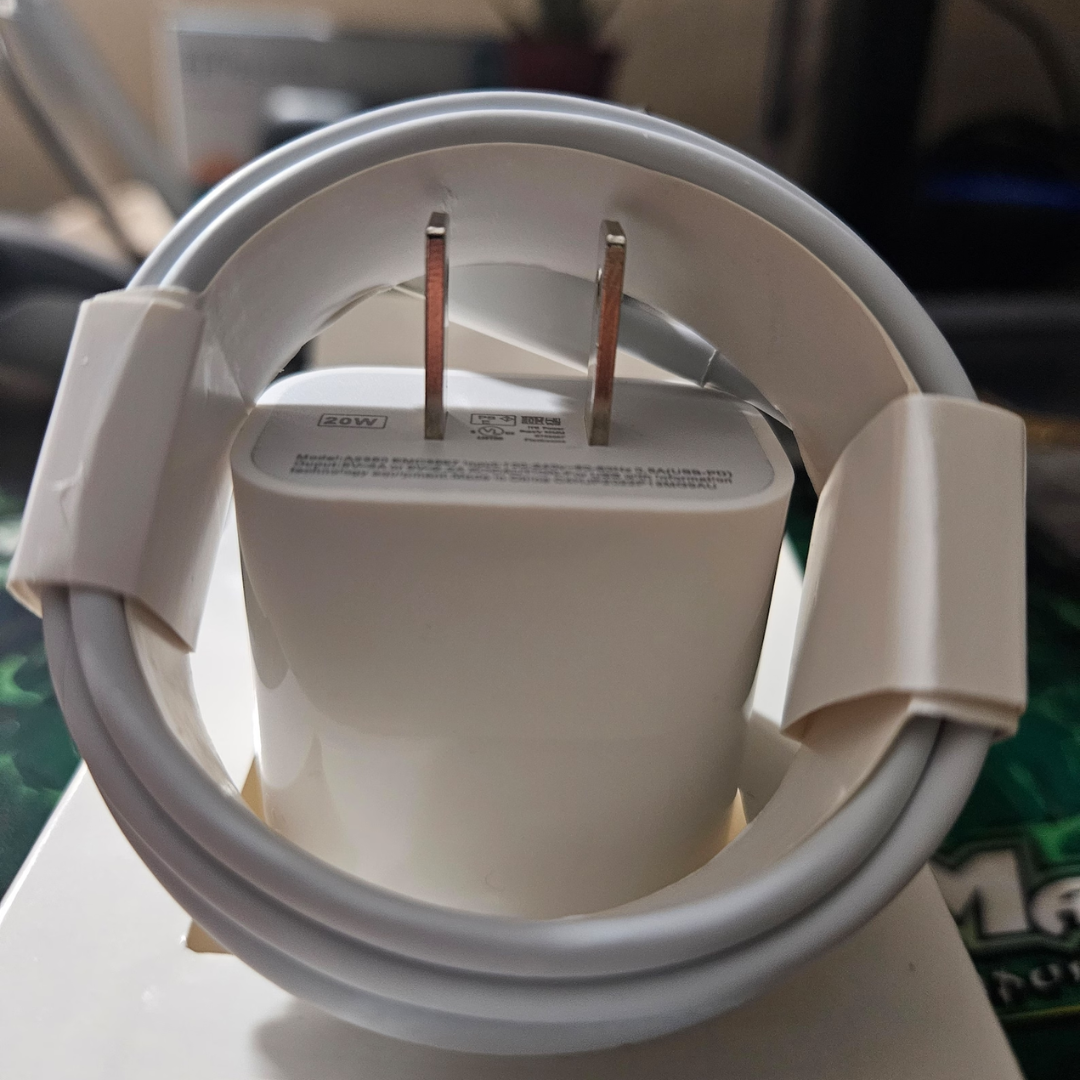 TOTU Fast charging 20W USB-C Power Adapter Cable