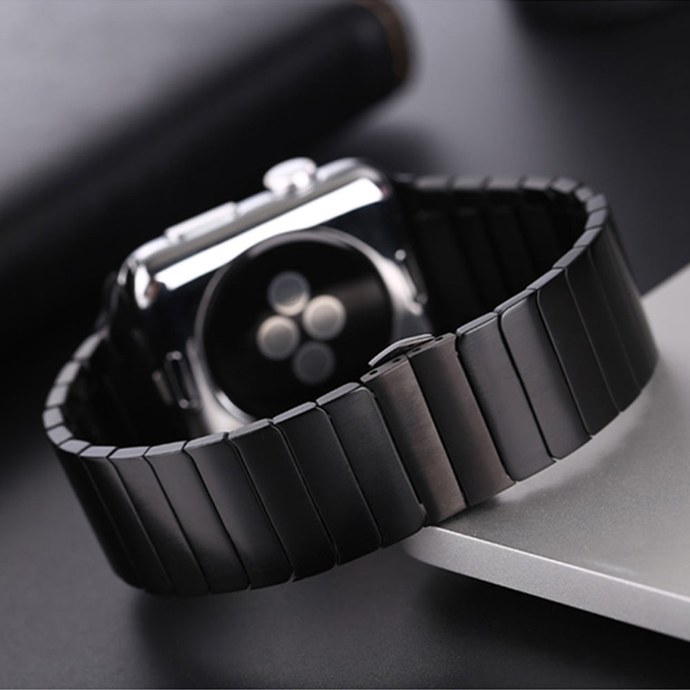 Luxury  stainless steel strap for Apple Watch Series 7, 6, 5, 4, 3, 2 & 1