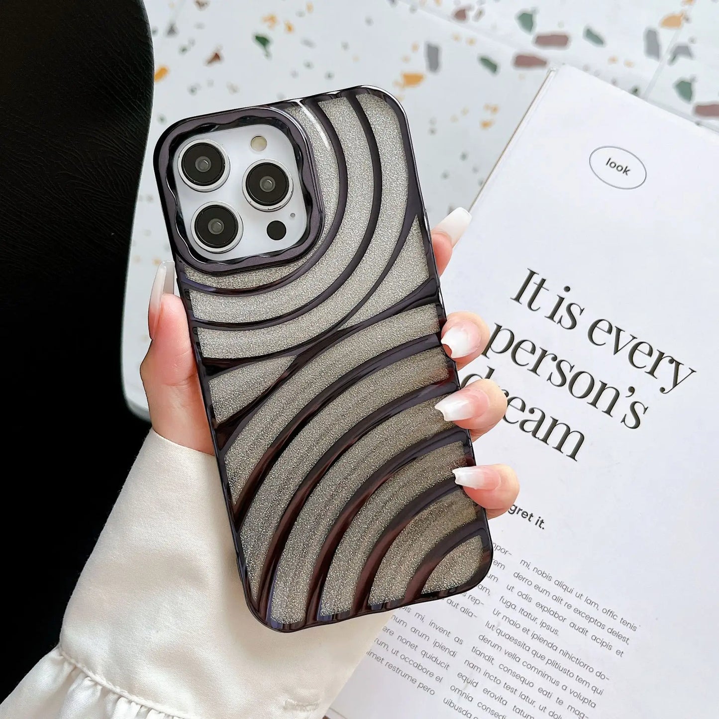Gradient Wave Ripple Pattern Case - iPhone Series